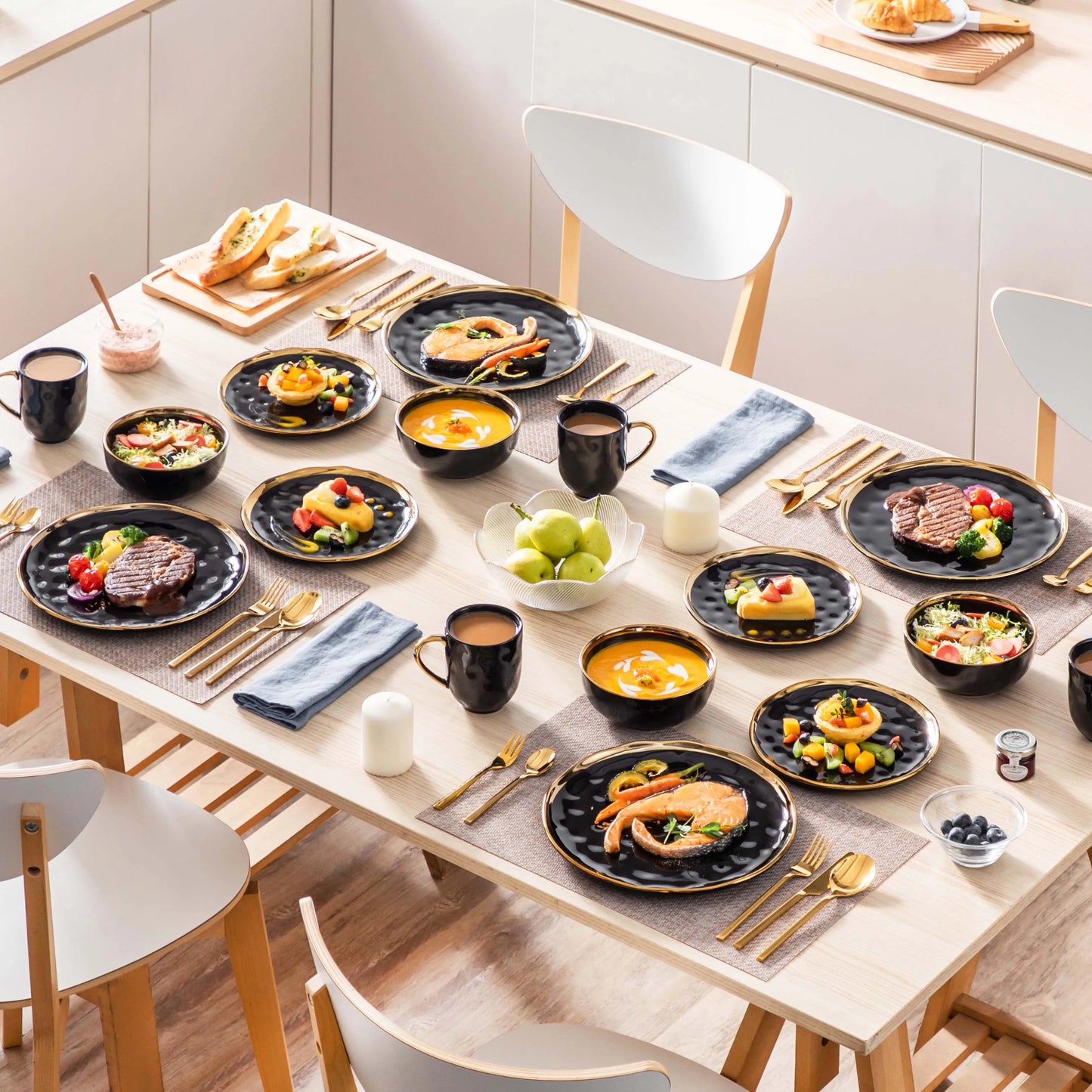 MALACASA Luxe Black & Gold Porcelain Dinnerware Set – 16 or 32 Piece